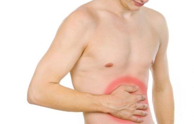 Douleurs abdominales comme symptôme de la présence de parasites.